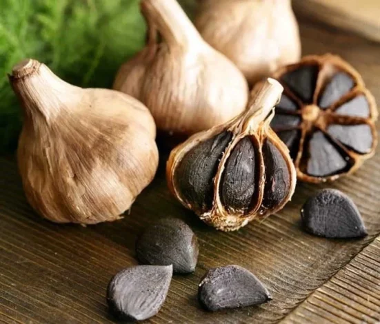 آیا سیر سیاه در کاهش فشار خون مفید است؟
