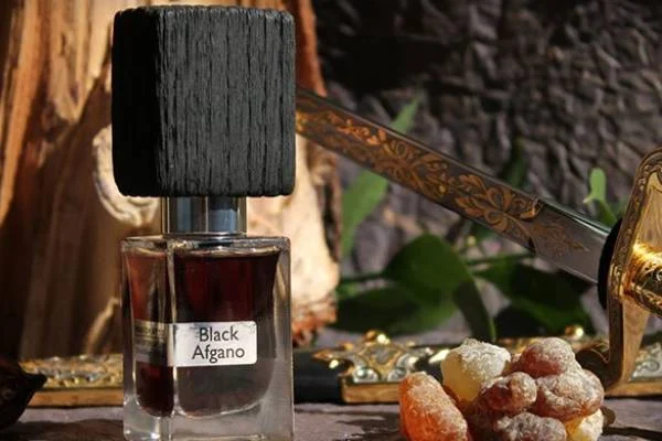 چه تفاوتی بین عطرهای زنانه و مردانه وجود دارد؟