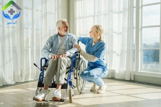 چطور پرستار سالمند استخدام کنیم؟