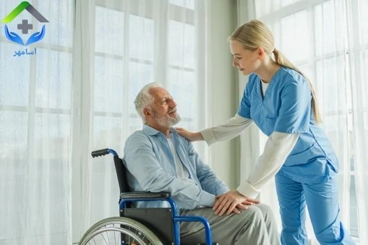 چطور پرستار سالمند استخدام کنیم؟ پرستار سالمند