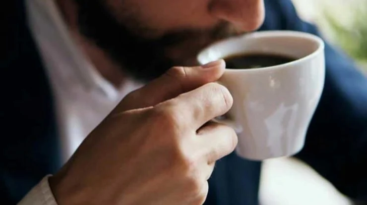 بهترین زمان مصرف قهوه برای کاهش وزن: چگونه با قهوه، متابولیسم بدن را تقویت کنیم؟ بهترین زمان مصرف قهوه برای کاهش وزن: چگونه با قهوه، متابولیسم بدن را تقویت کنیم؟